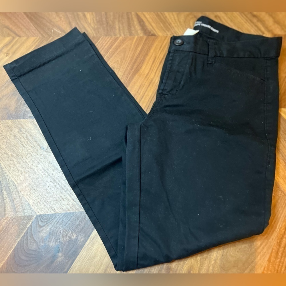 Gap slim city khakis straight leg
